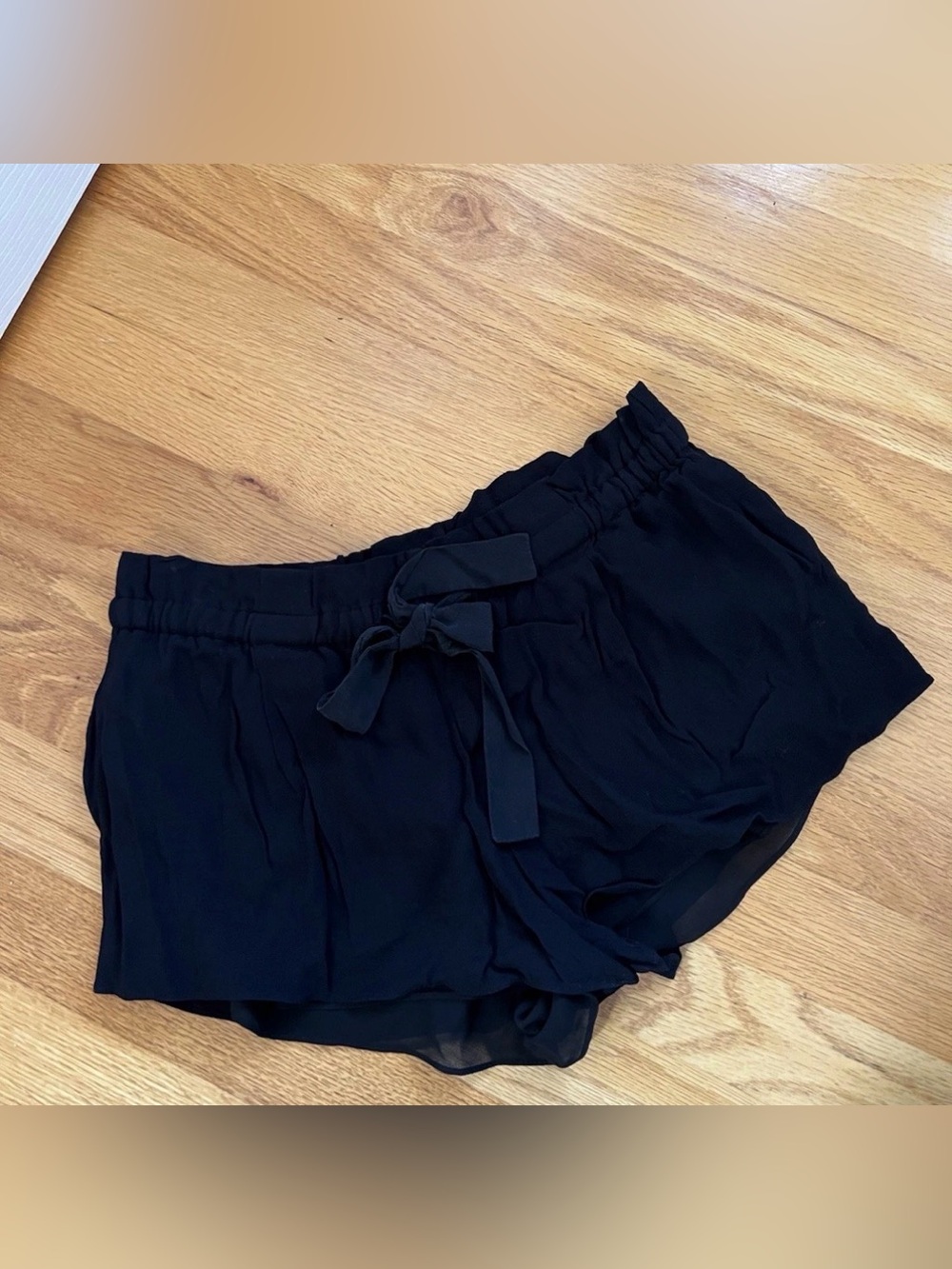 Wilfred Aritzia Women’s Black Drawstring Short Size XS